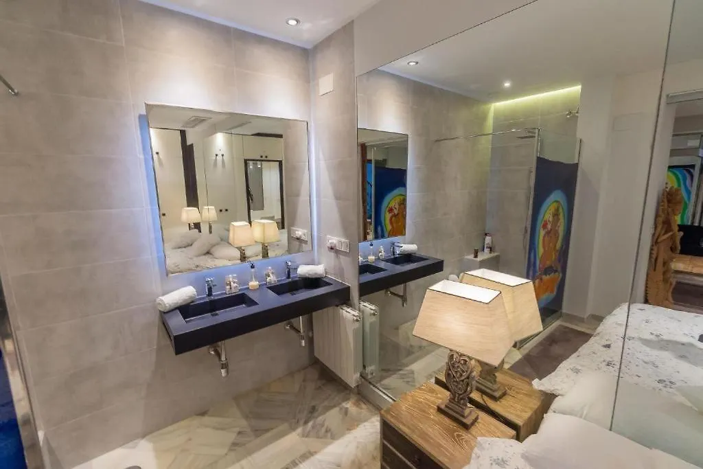 Rentalsevilla Suite Bali Apartment